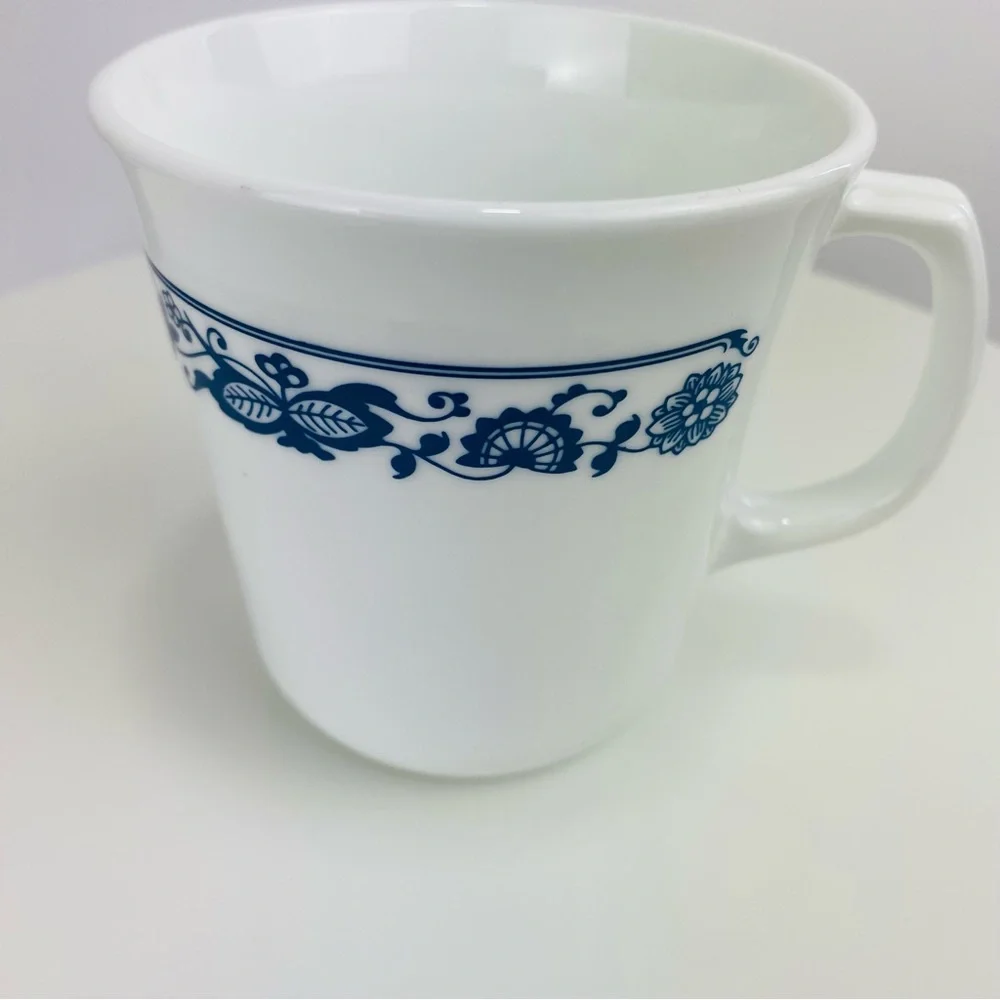 Vintage Corelle Corning Old Town Blue Onion 12oz White Coffee‎ Mug Cups Lot Of 4
